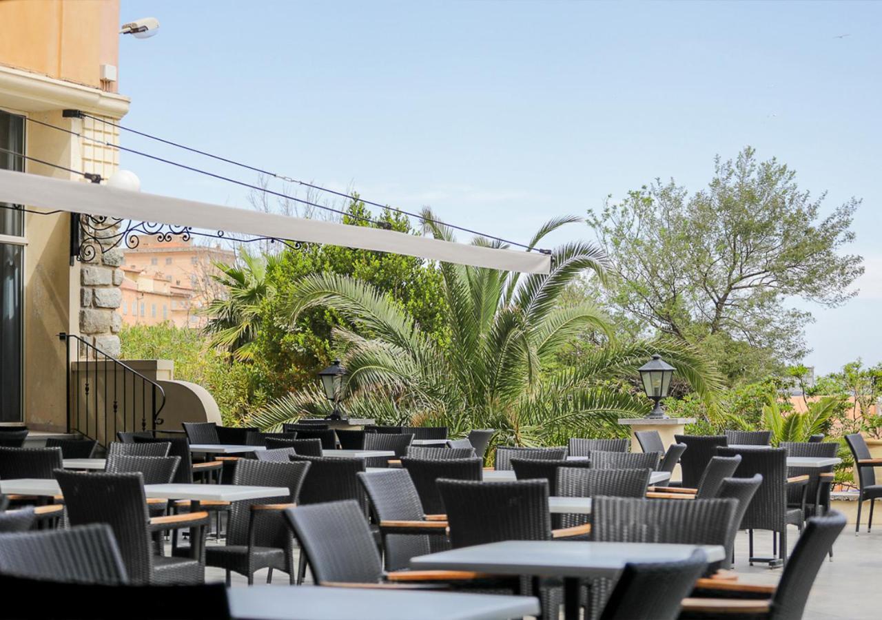 Langley Resort Napoleon Bonaparte L'Ile-Rousse  Bagian luar foto