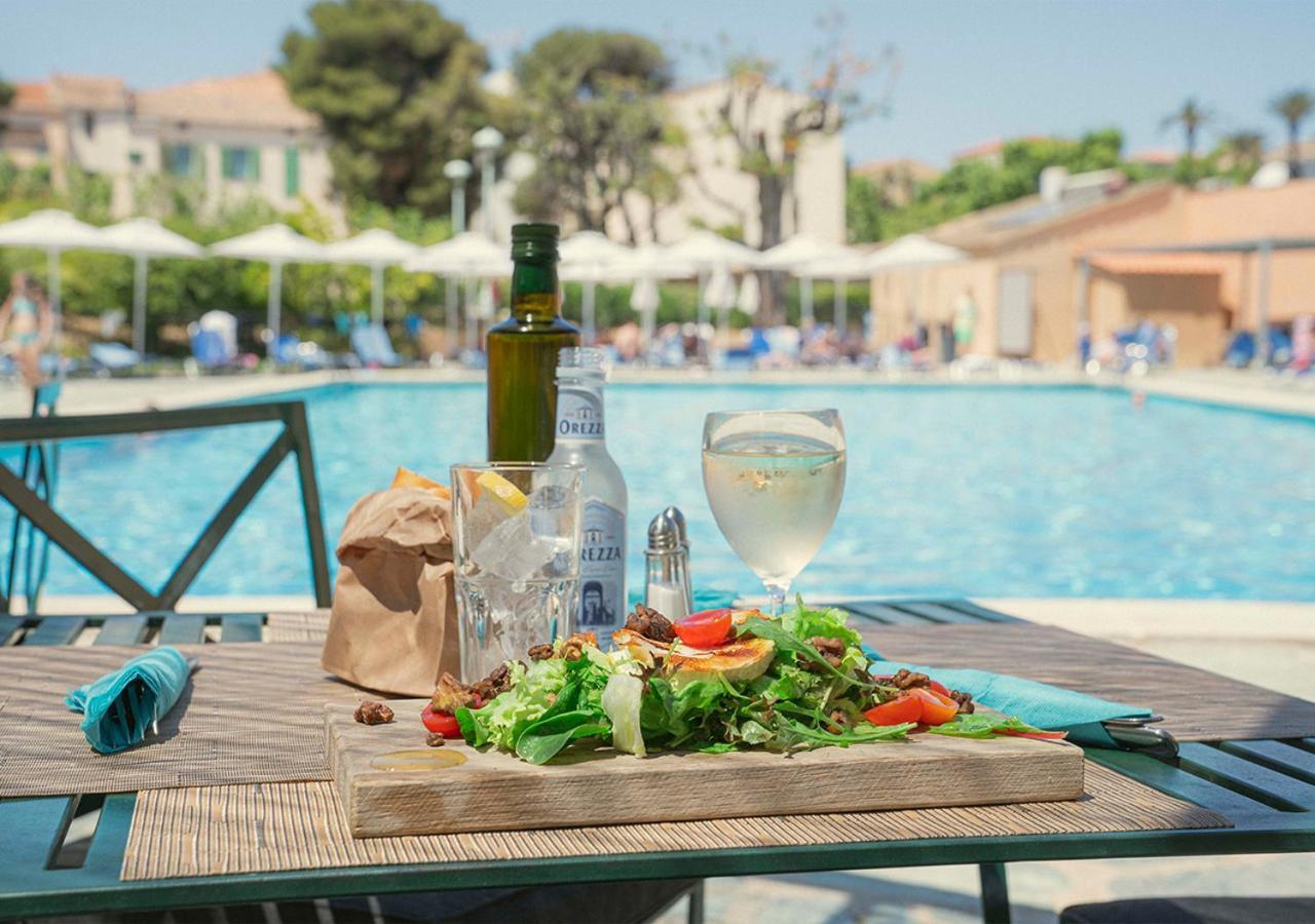 Langley Resort Napoleon Bonaparte L'Ile-Rousse  Bagian luar foto